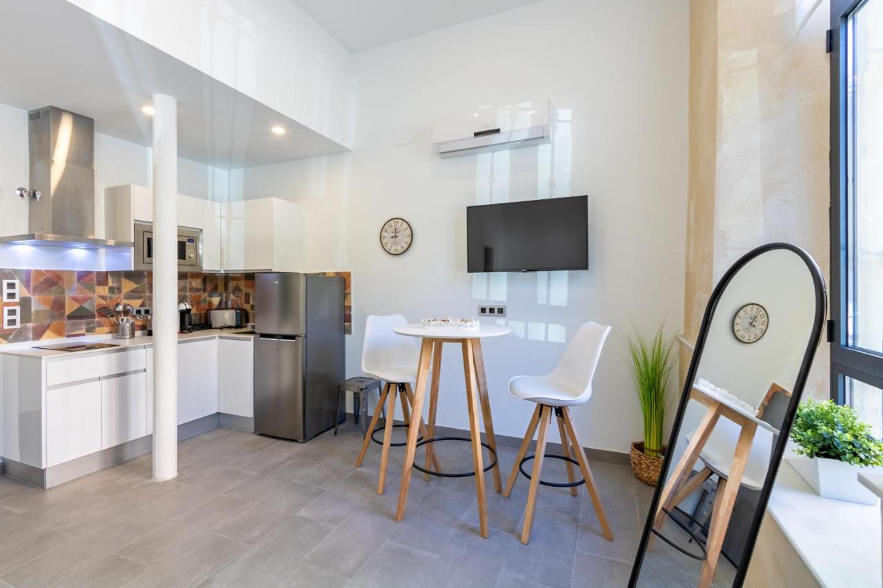 Appartement Nine O Clock San Agustin à Séville Extérieur photo